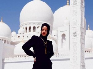 RIHANNA_ABU_DHABI