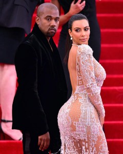 7442ff70-f318-11e4-9827-81252d9c83c3_Kim-Kardashian-bum-Met-Gala-2015